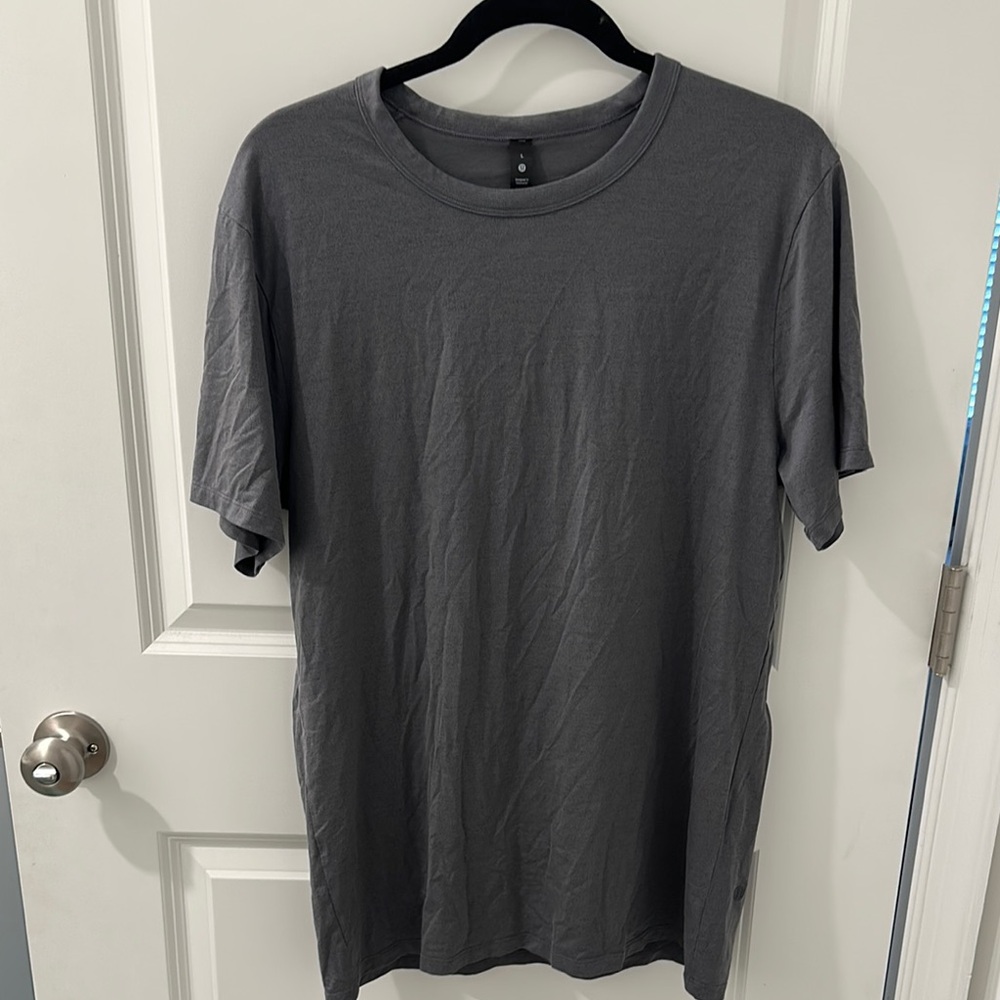 Lululemon Gray Men's T-Shirt